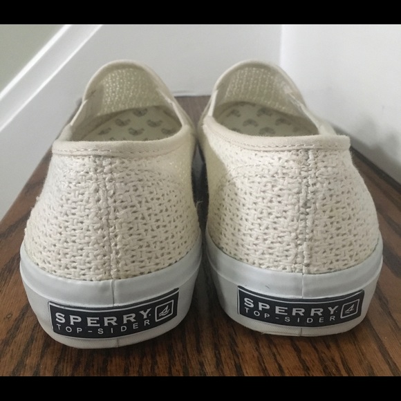 Sperry beautiful slip ons - Picture 3 of 5